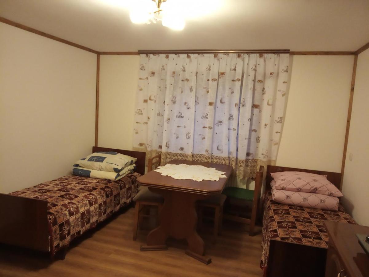 Верховинський Котедж Bukovets Ngoại thất bức ảnh